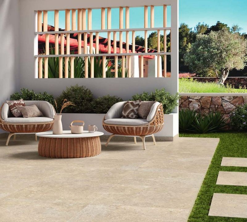 Terrasse en carrelage extérieur